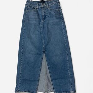 GAP Women's Blue Denim Skirt
